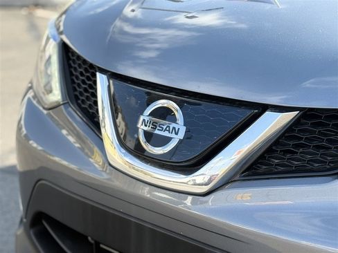 Used 2019 Nissan Rogue Sport SV w/ All-Weather Package image 10