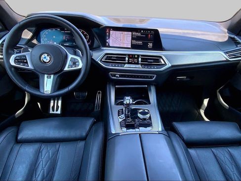 Used 2020 BMW X5 M50i w/ Executive Package AWD/4WD image 14