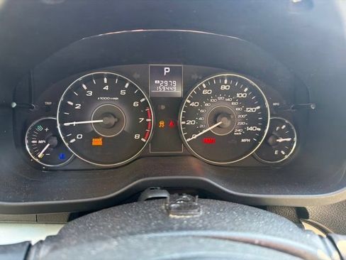 Used 2011 Subaru Outback 2.5i Premium AWD/4WD image 15