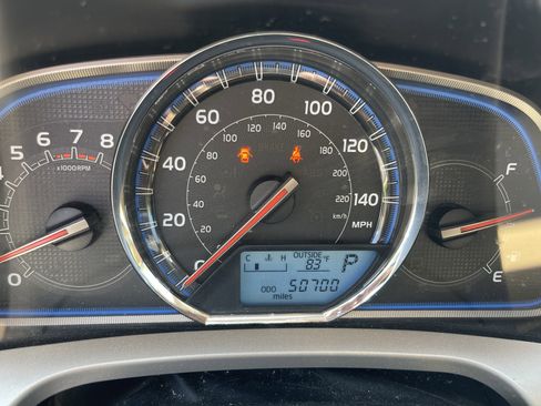 Used 2014 Toyota RAV4 Limited AWD/4WD image 11