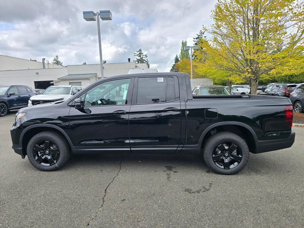 New 2026 Honda Ridgeline Black Edition image 4