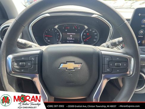 Certified 2023 Chevrolet Blazer LT w/ LPO, Black Grille Bar Package FWD image 19