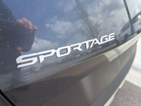 Certified 2025 Kia Sportage EX image 4