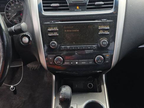 Used 2013 Nissan Altima 2.5 SL FWD image 8