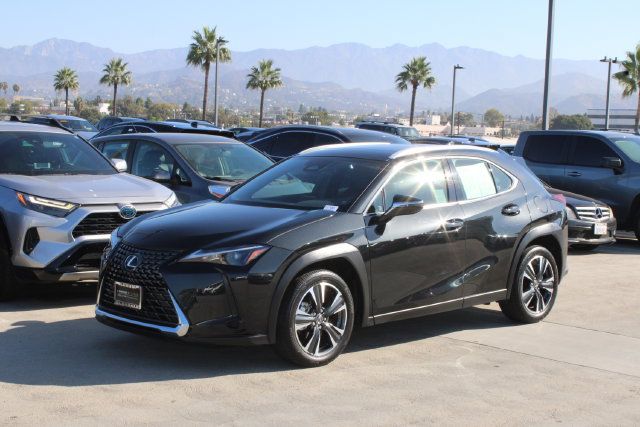 Certified 2025 Lexus UX 300h FWD image 3
