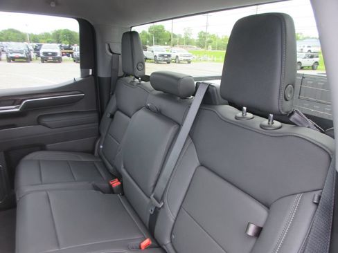 New 2026 GMC Sierra 1500 SLT w/ SLT Convenience Package AWD/4WD image 12