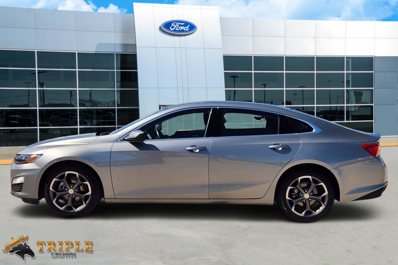 Used 2024 Chevrolet Malibu LT FWD image 3