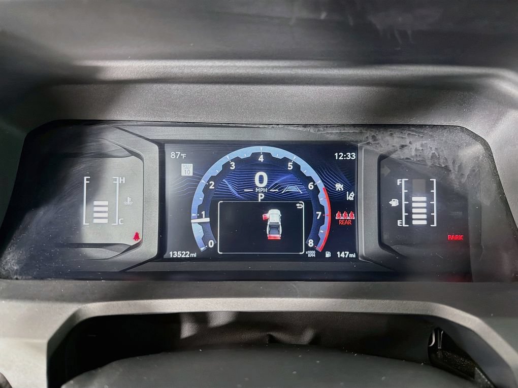 Used 2025 Toyota Tacoma SR5 AWD/4WD image 18