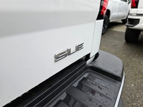 Used 2015 GMC Sierra 2500 SLE image 9