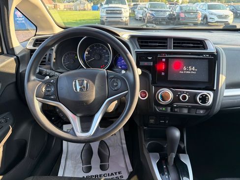Used 2016 Honda Fit EX image 19