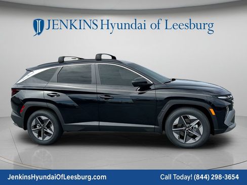 New 2026 Hyundai Tucson SEL FWD image 2