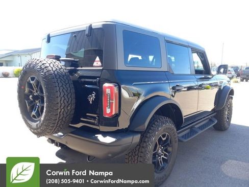 New 2026 Ford Bronco Badlands image 3