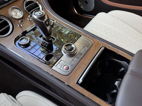 Used 2025 Bentley Continental GT Speed AWD/4WD image 28