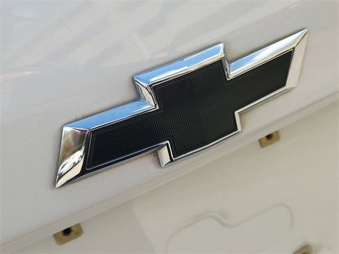 Used 2018 Chevrolet Equinox LT image 29