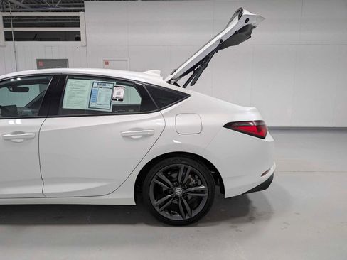 Used 2023 Acura Integra A-Spec image 11