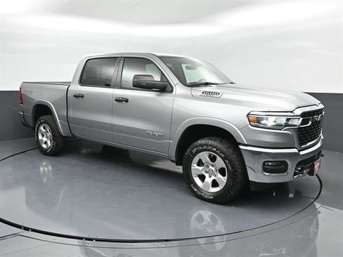 Used 2025 RAM 1500 Lone Star AWD/4WD image 2