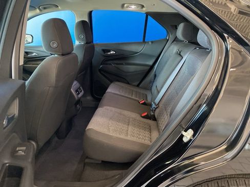 Used 2024 Chevrolet Equinox LT AWD/4WD image 9