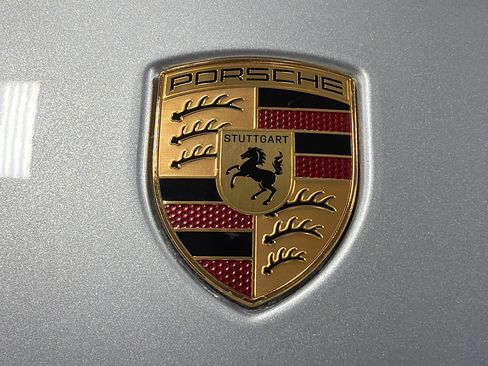 Certified 2026 Porsche Cayenne E-Hybrid AWD/4WD image 12
