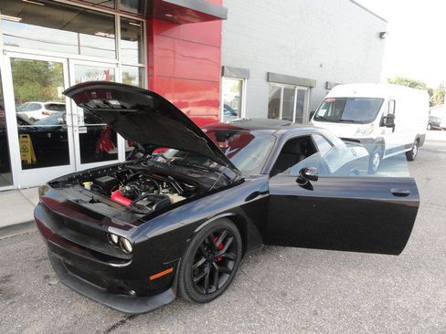 Used 2019 Dodge Challenger R/T w/ Blacktop Package image 22