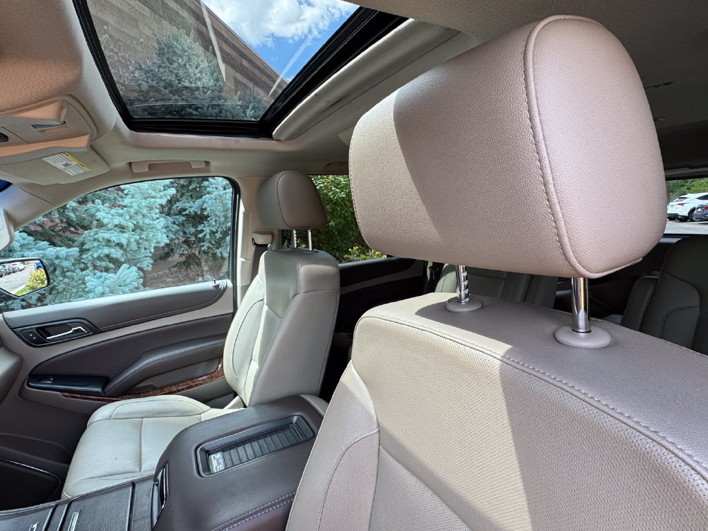 Used 2019 Chevrolet Tahoe Premier AWD/4WD image 23