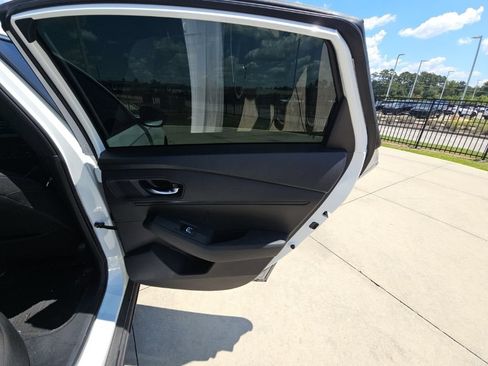 Used 2023 Honda Accord Sport image 18
