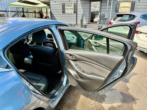 Used 2017 MAZDA MAZDA6 Sport FWD image 14