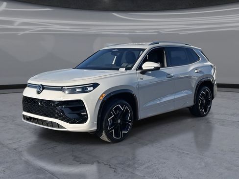 New 2026 Volkswagen Tiguan SEL R-Line AWD/4WD image 1