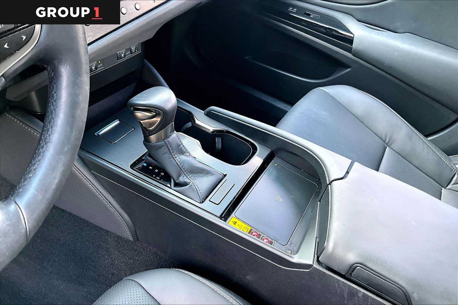 Used 2025 Lexus ES 350 w/ Premium Package FWD image 14