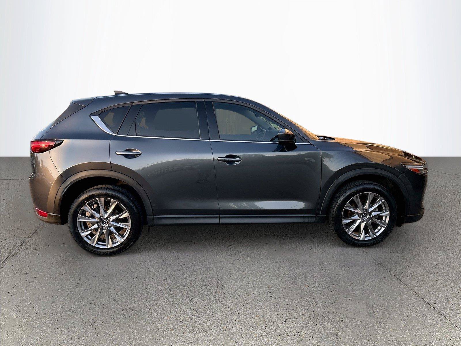 Used 2019 MAZDA CX-5 Grand Touring w/ GT Premium Package AWD/4WD image 3