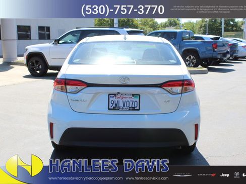 Used 2024 Toyota Corolla LE FWD image 8