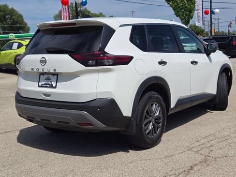 Used 2022 Nissan Rogue S FWD image 10