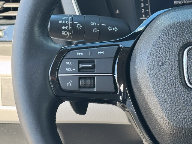 Used 2023 Honda Pilot Elite image 27