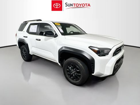 Used 2025 Toyota 4Runner SR5 AWD/4WD image 1