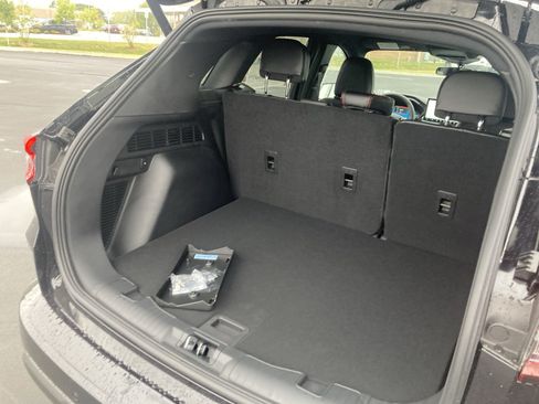 Used 2024 Ford Escape ST-Line Select w/ Tech Pack #2 image 24