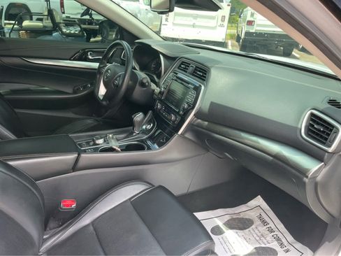 Used 2021 Nissan Maxima 3.5 SV w/ Floor Mat Group FWD image 29