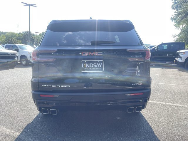 Certified 2024 GMC Acadia AT4 w/ Luxury Package AWD/4WD image 7