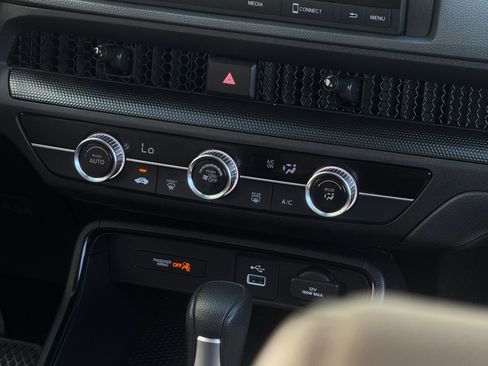 Certified 2025 Honda CR-V LX image 20