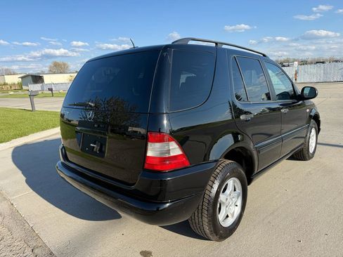 Used 2001 Mercedes-Benz ML 320 4MATIC image 5