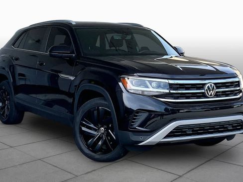 Used 2022 Volkswagen Atlas Cross Sport SE AWD/4WD image 3