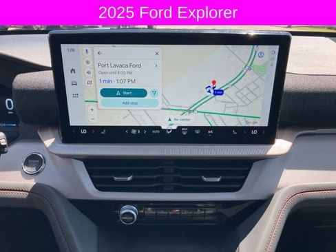 Used 2025 Ford Explorer Active image 25