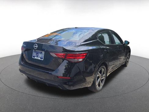 Used 2025 Nissan Sentra SV FWD image 4