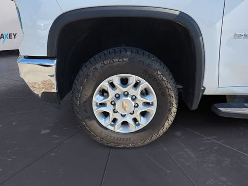 Used 2024 Chevrolet Silverado 2500 LTZ w/ LTZ Convenience Package AWD/4WD image 14