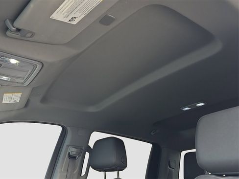 Used 2024 Chevrolet Silverado 1500 LTZ image 8