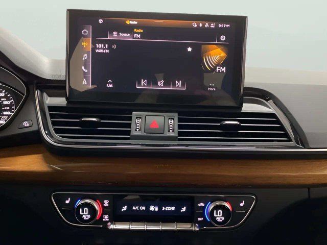 Used 2023 Audi Q5 2.0T Premium w/ Convenience Package AWD/4WD image 37