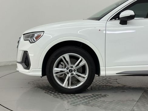 Used 2023 Audi Q3 2.0T Premium Plus w/ Premium Plus Package AWD/4WD image 22