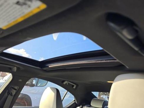 Used 2023 Lexus IS 350 F Sport w/ Navigation Package RWD image 12