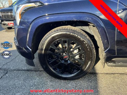 Used 2024 Toyota Sequoia SR5 w/ SR5 Premium Package AWD/4WD image 9