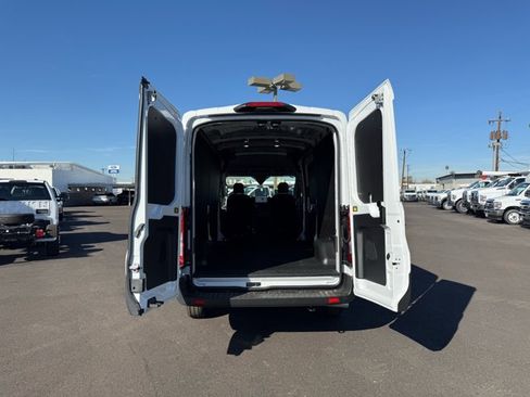 New 2026 Ford Transit 250 148 Medium Roof w/ Load Area Protection Package image 5