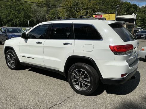 Used 2017 Jeep Grand Cherokee Limited AWD/4WD image 7