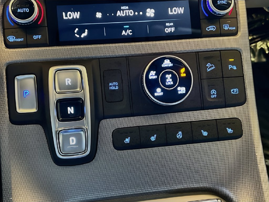Used 2025 Hyundai Palisade Calligraphy AWD/4WD image 17